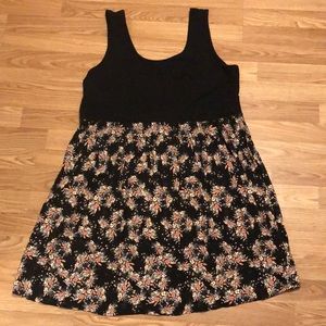 SOLD Torrid Floral Sleeveless Dress - Like New